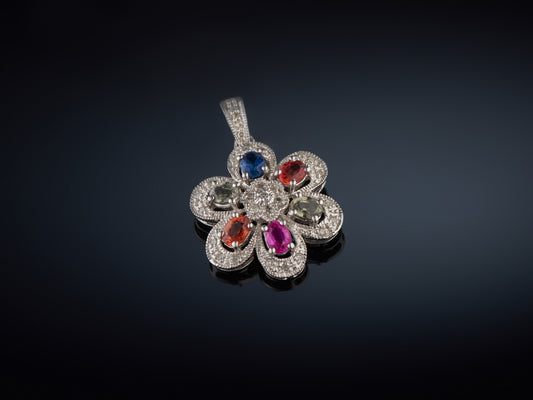 Кулон с бриллиантами, рубином и сапфирами