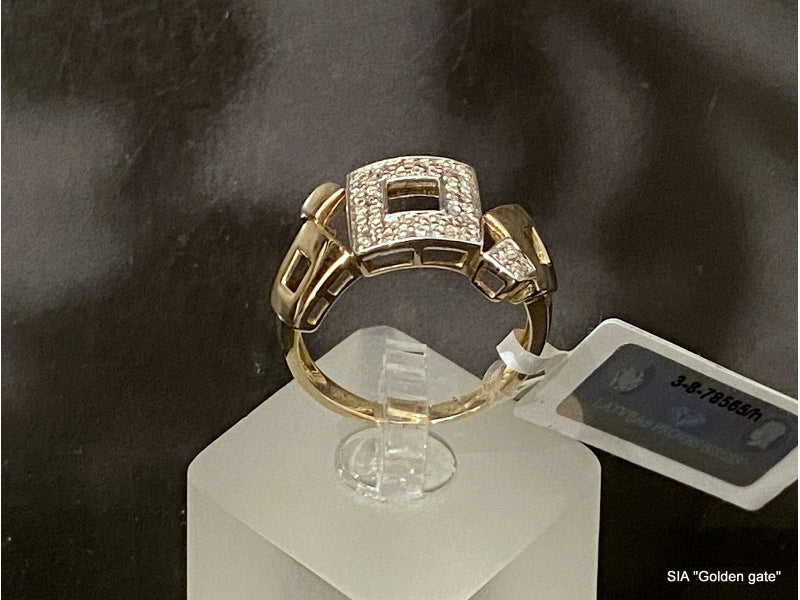 Gredzens ar briljantiem