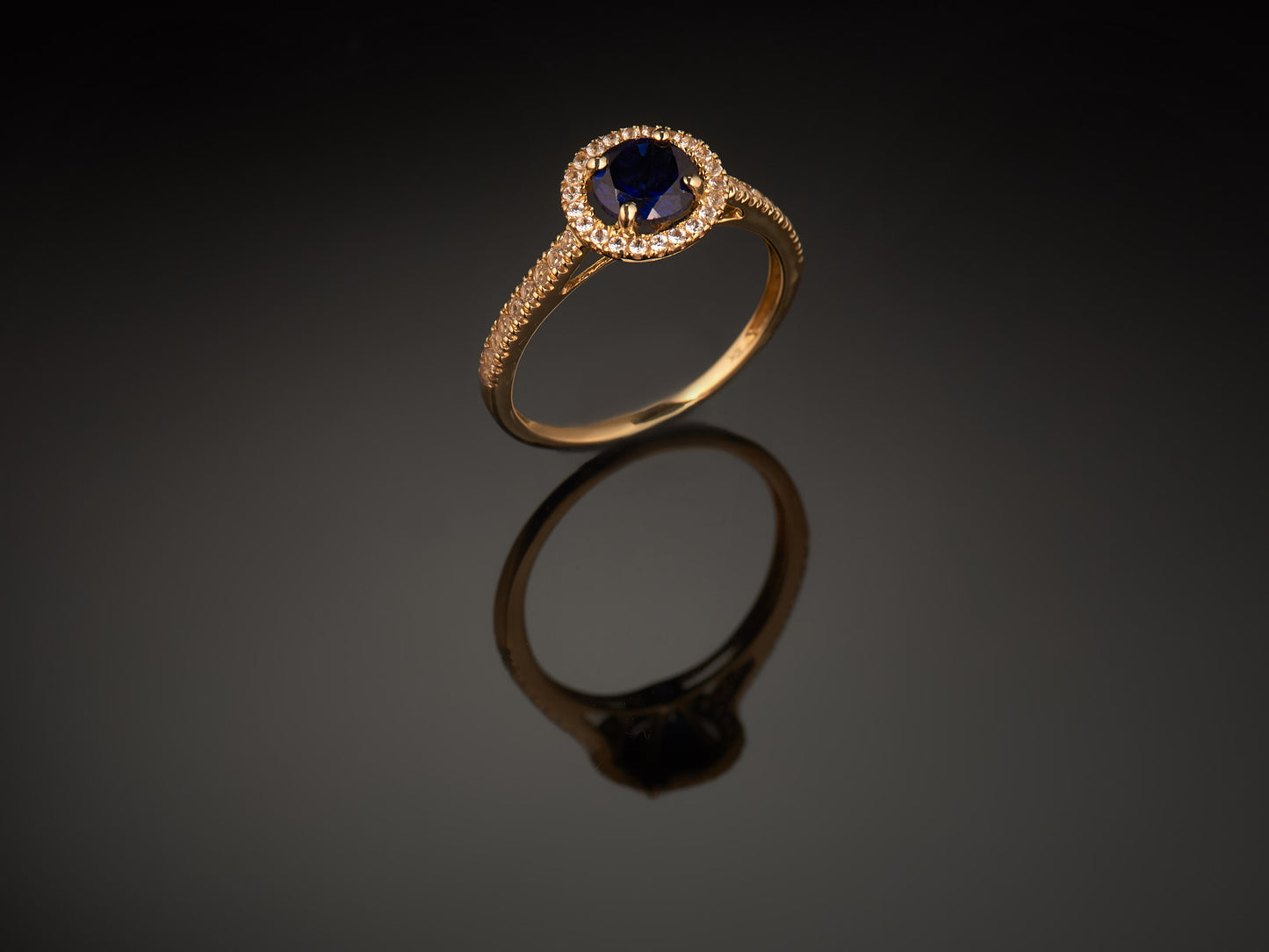 10kt yellow gold corundum and white sapphires ring