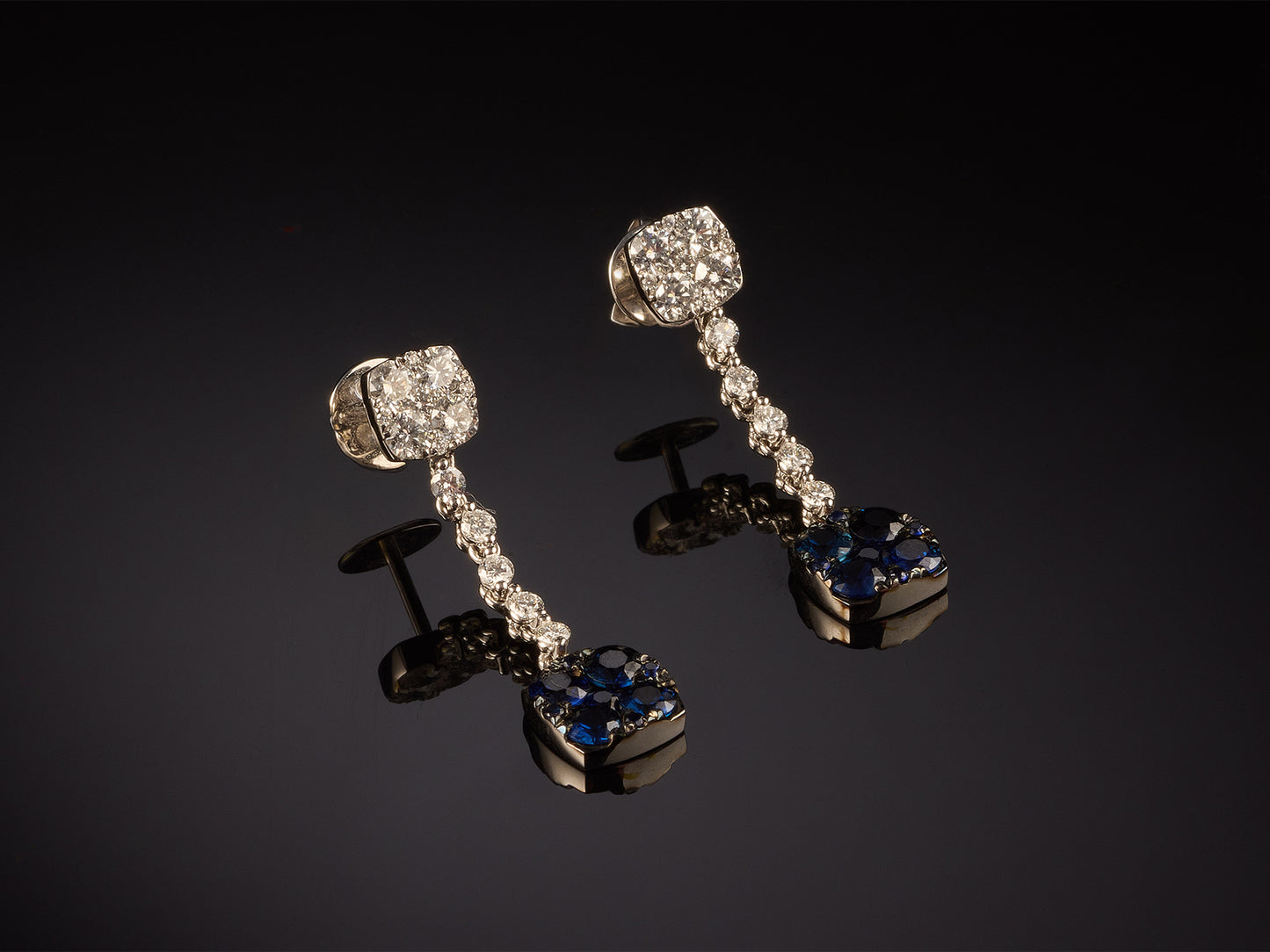 18kt white gold sapphire and diamond earrings