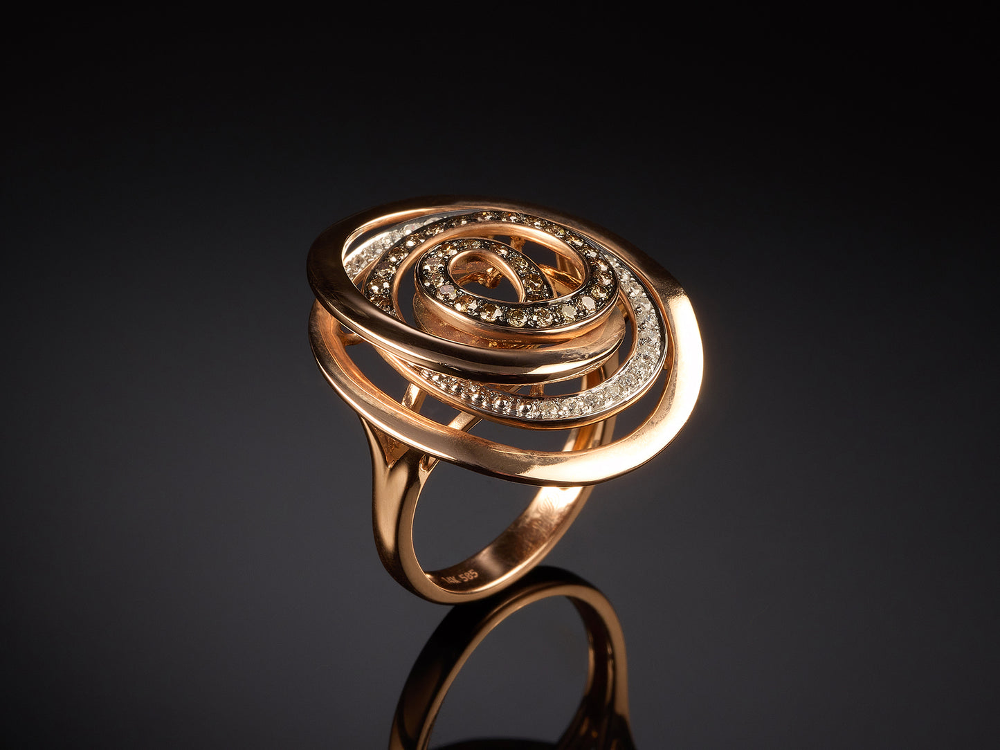 Gredzens ar briljantiem