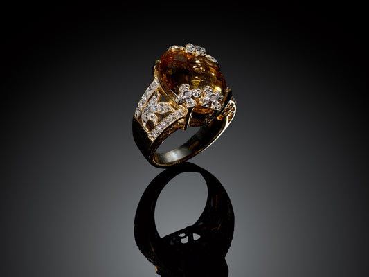 Кольцо с бриллиантами и цитрином