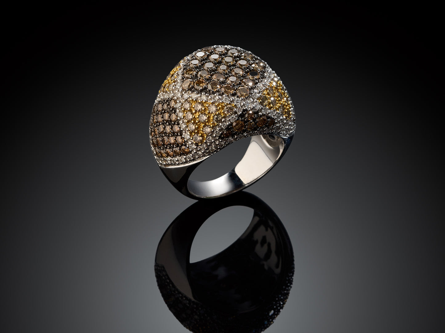 Кольцо с бриллиантами