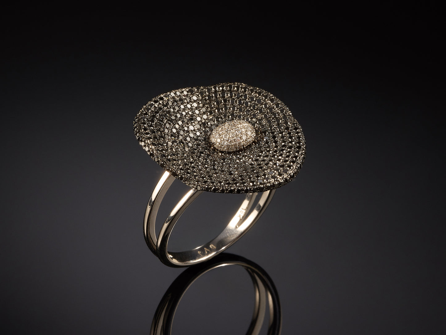 Gredzens ar briljantiem