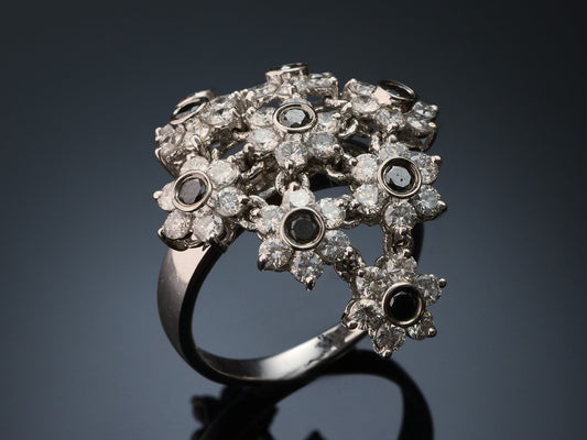 Кольцо с бриллиантами