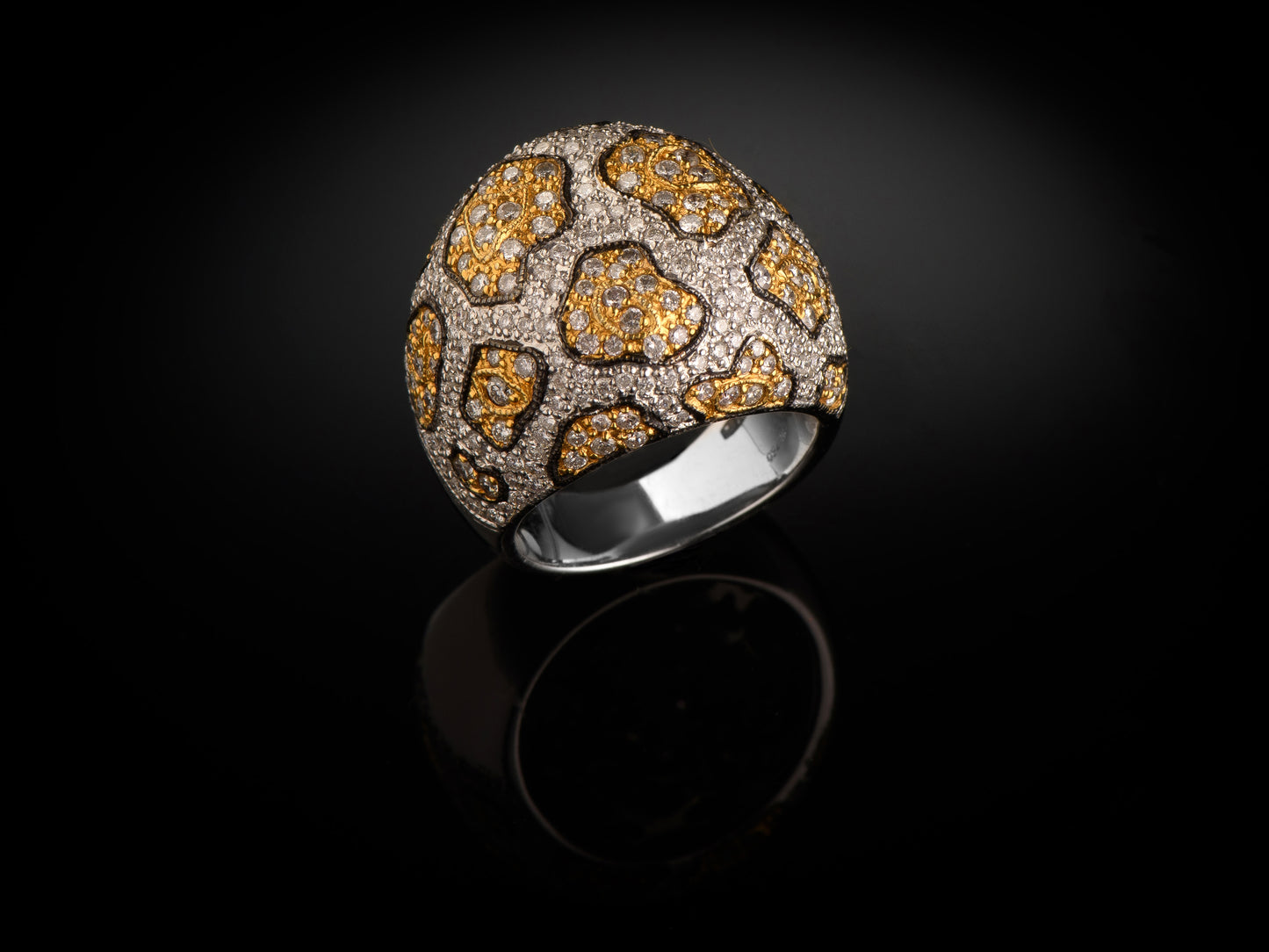 Кольцо с бриллиантами