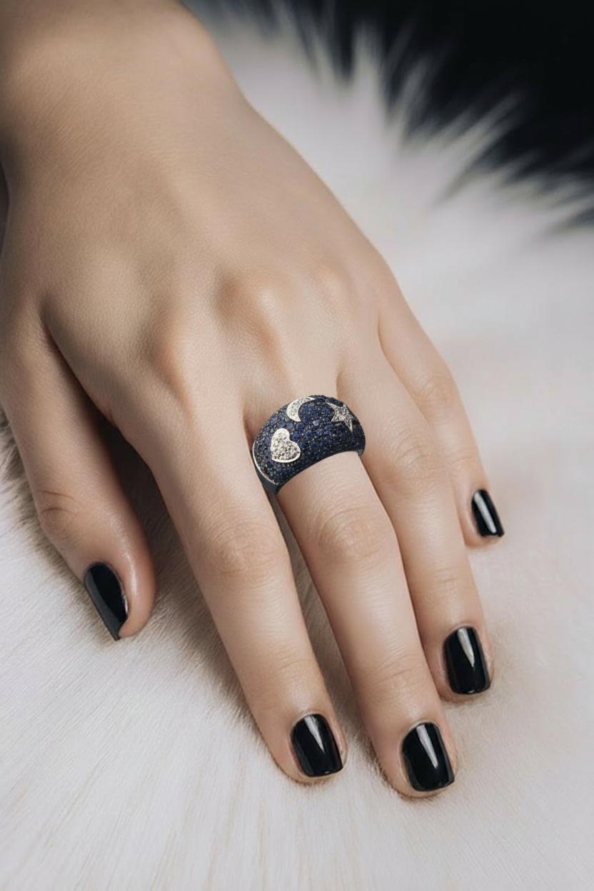 Кольцо с бриллиантами и сапфирами