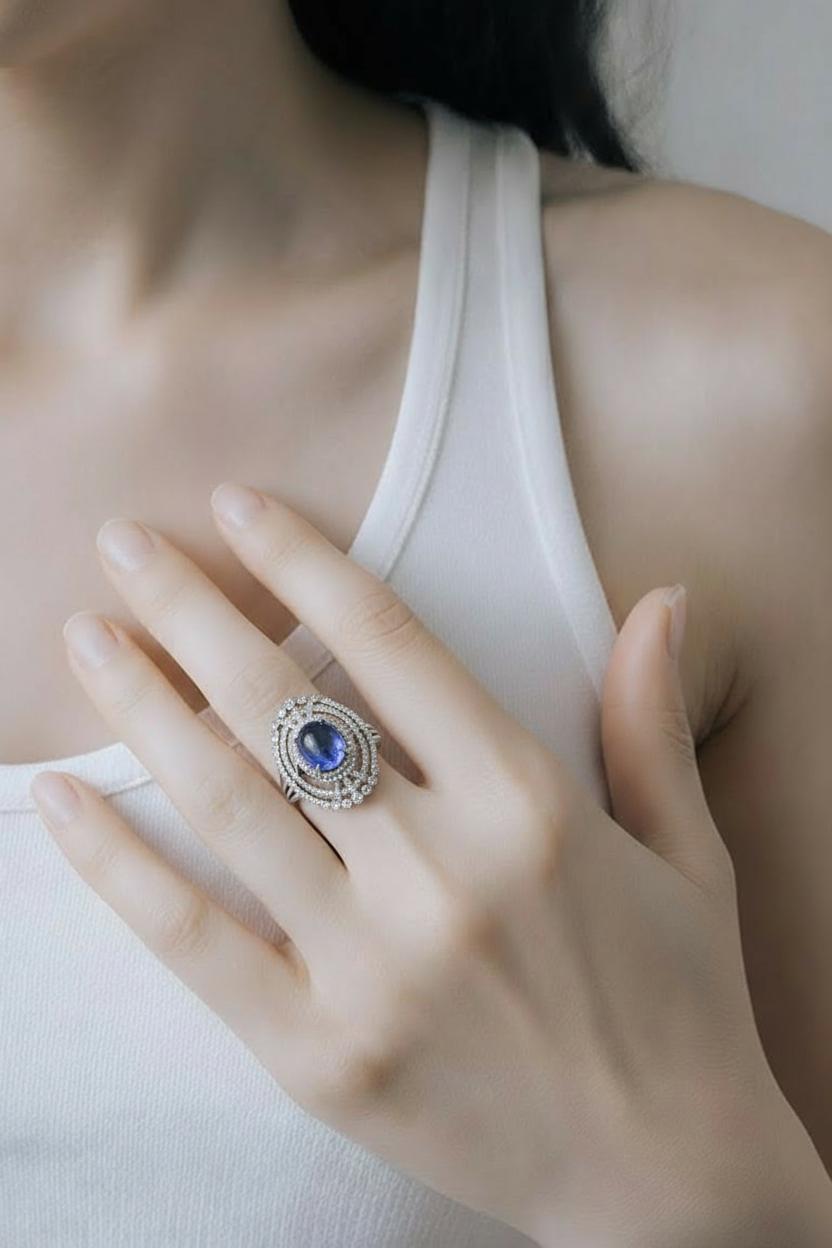 Кольцо с бриллиантами и танзанитом