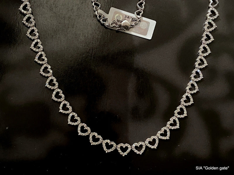 14kt white gold diamond necklace