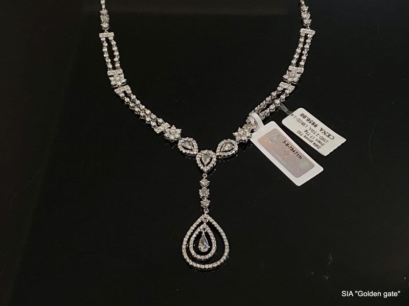 18kt white gold diamond necklace