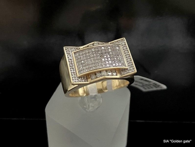 Кольцо с бриллиантами
