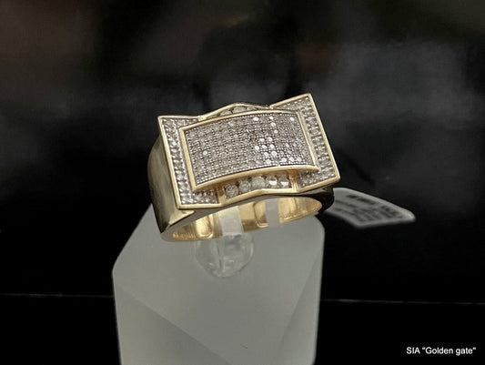 Кольцо с бриллиантами