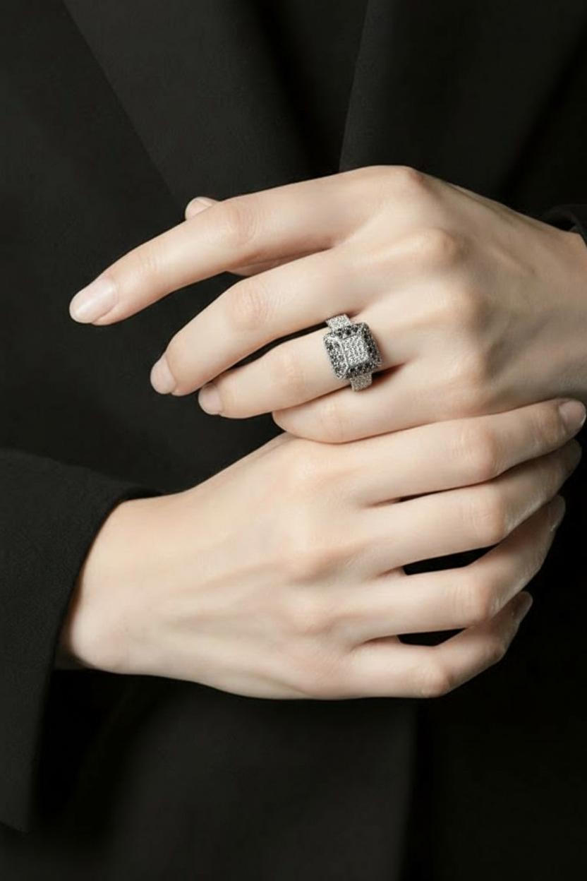 Кольцо с бриллиантами